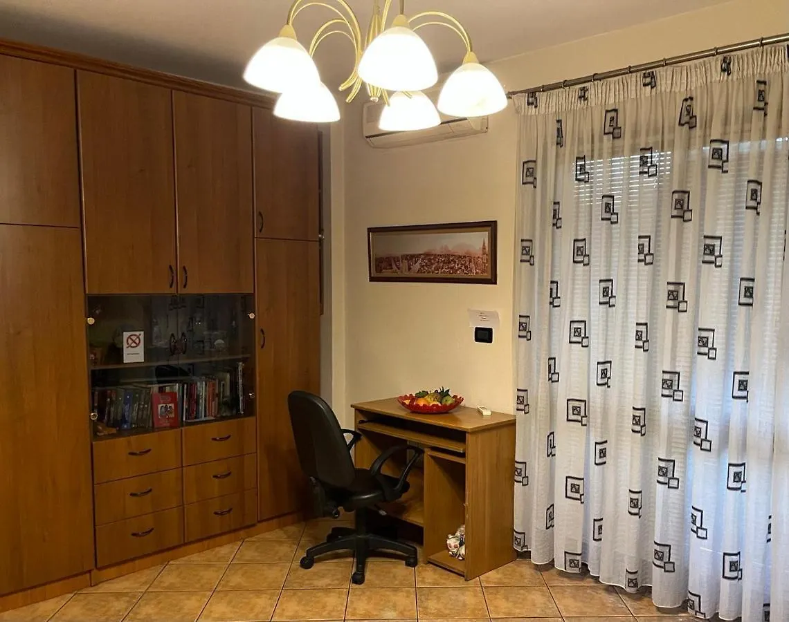 Kristi'S Apartment In The Heart Of Tirana